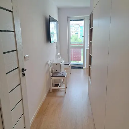 Apartment The White Nest Near Center